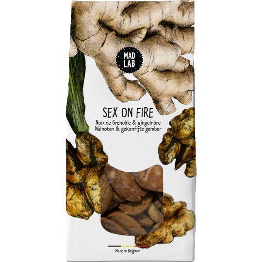 Mad Lab Walnuts and ginger confit flavored biscuit 110g