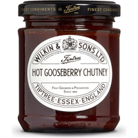 TIPTREE HOT GOOSEBERRY CHUTNEY 230G